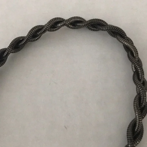 - WHITING & DAVIS BLACK METAL BEAD BAG - Picture 9 of 12